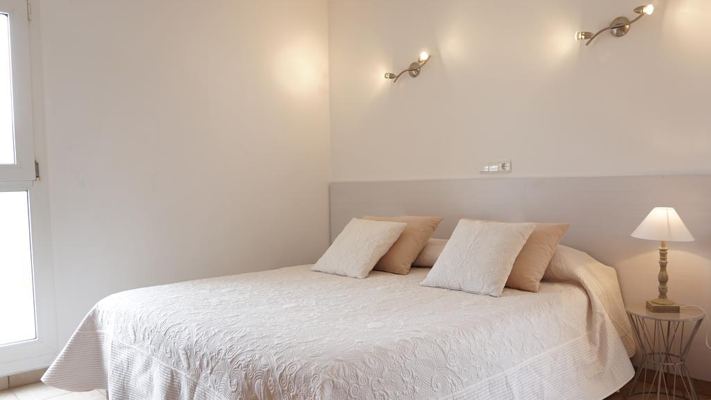 Astbury Apartments Ses Basses Es Calo (Formentera) Exterior foto